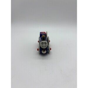 Thomas and Friends Fergus Tractor Tank Engine Wooden Railway Blue Red